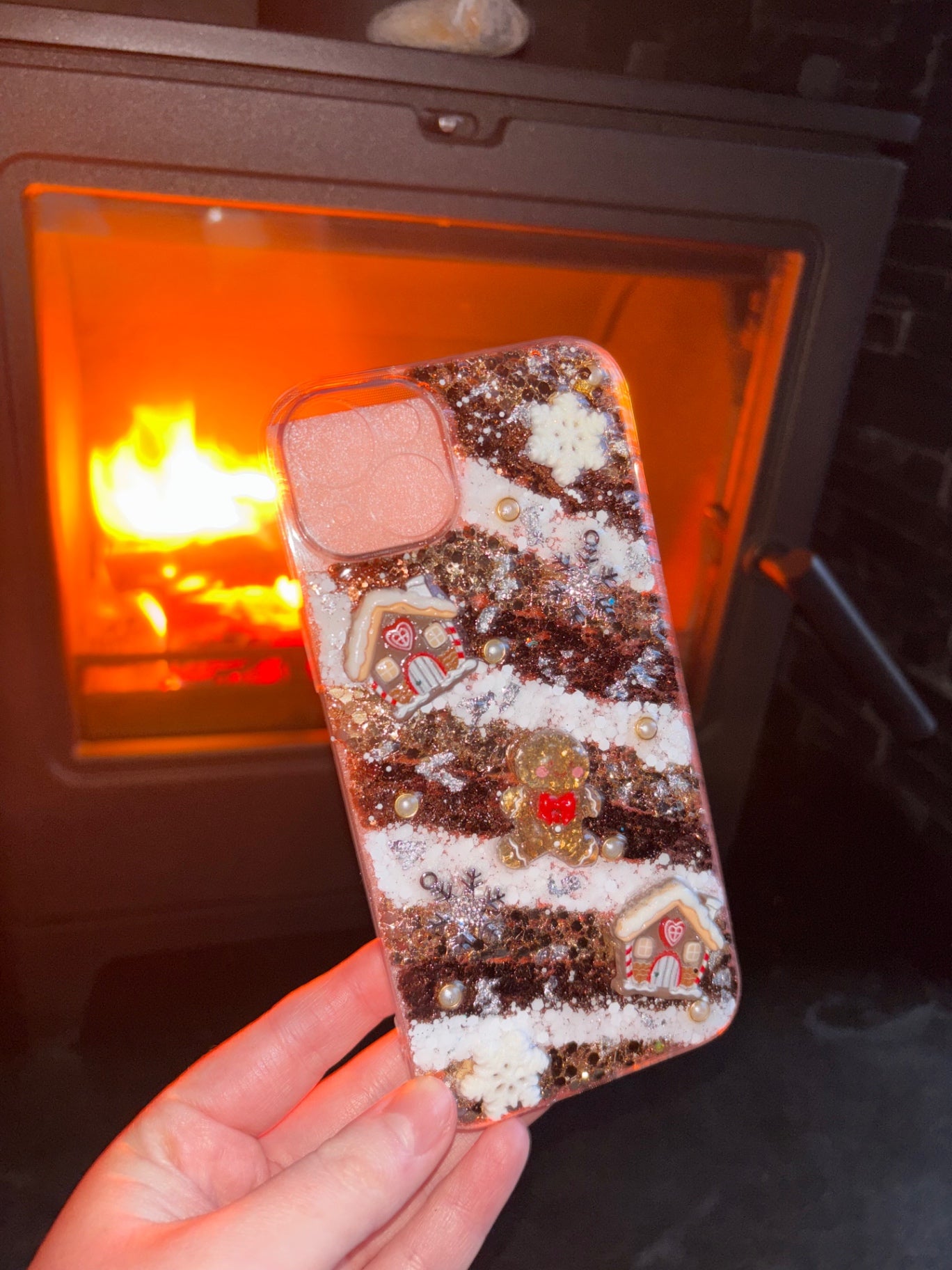 Gingerbread Phone Case - IPhone 14 Plus and 15 Plus🤎