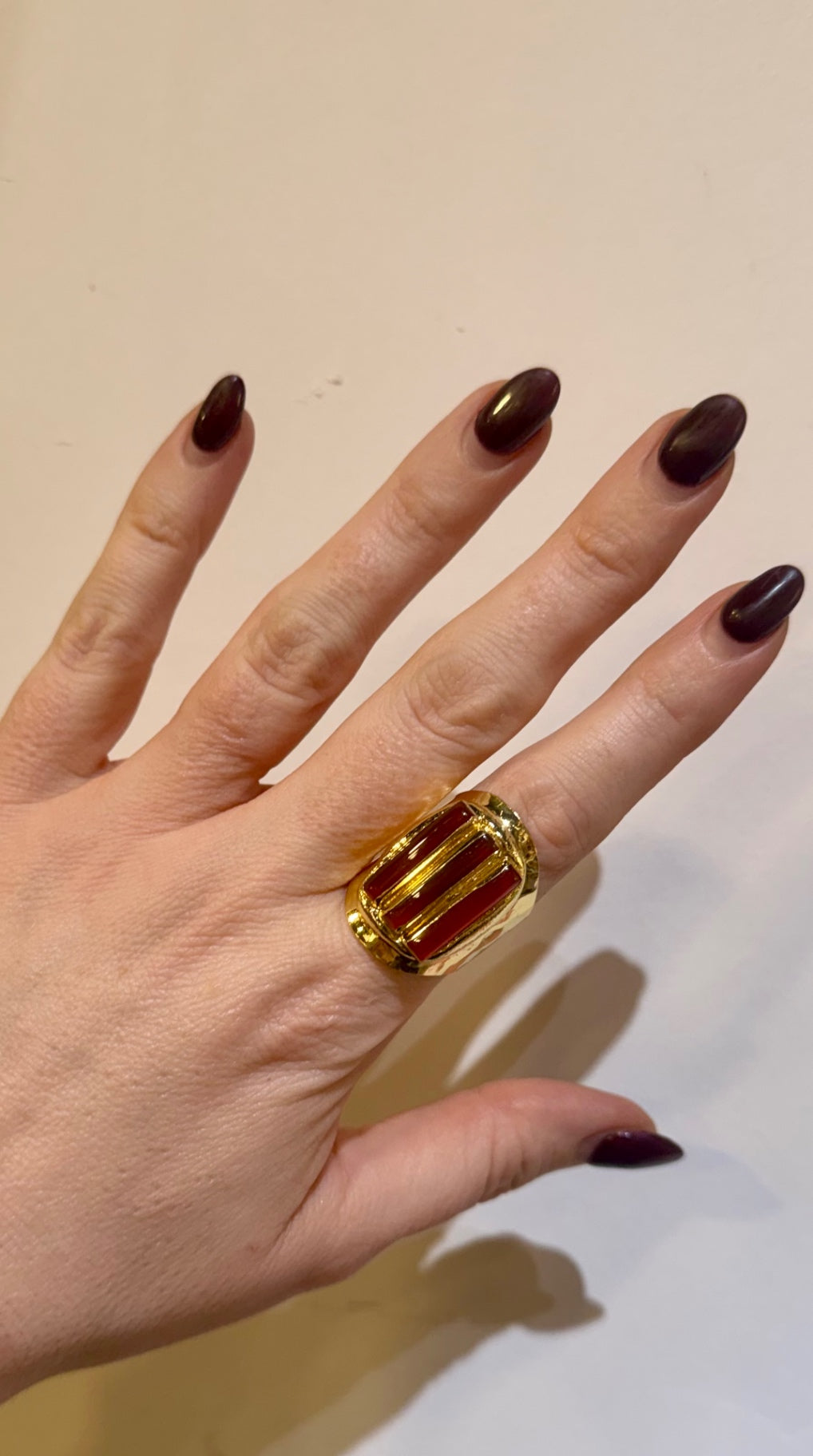 Red Agate Pillar Ring 