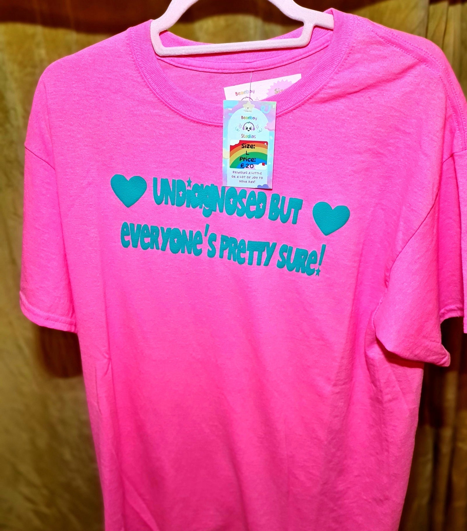 Undiagnosed tshirt pink L