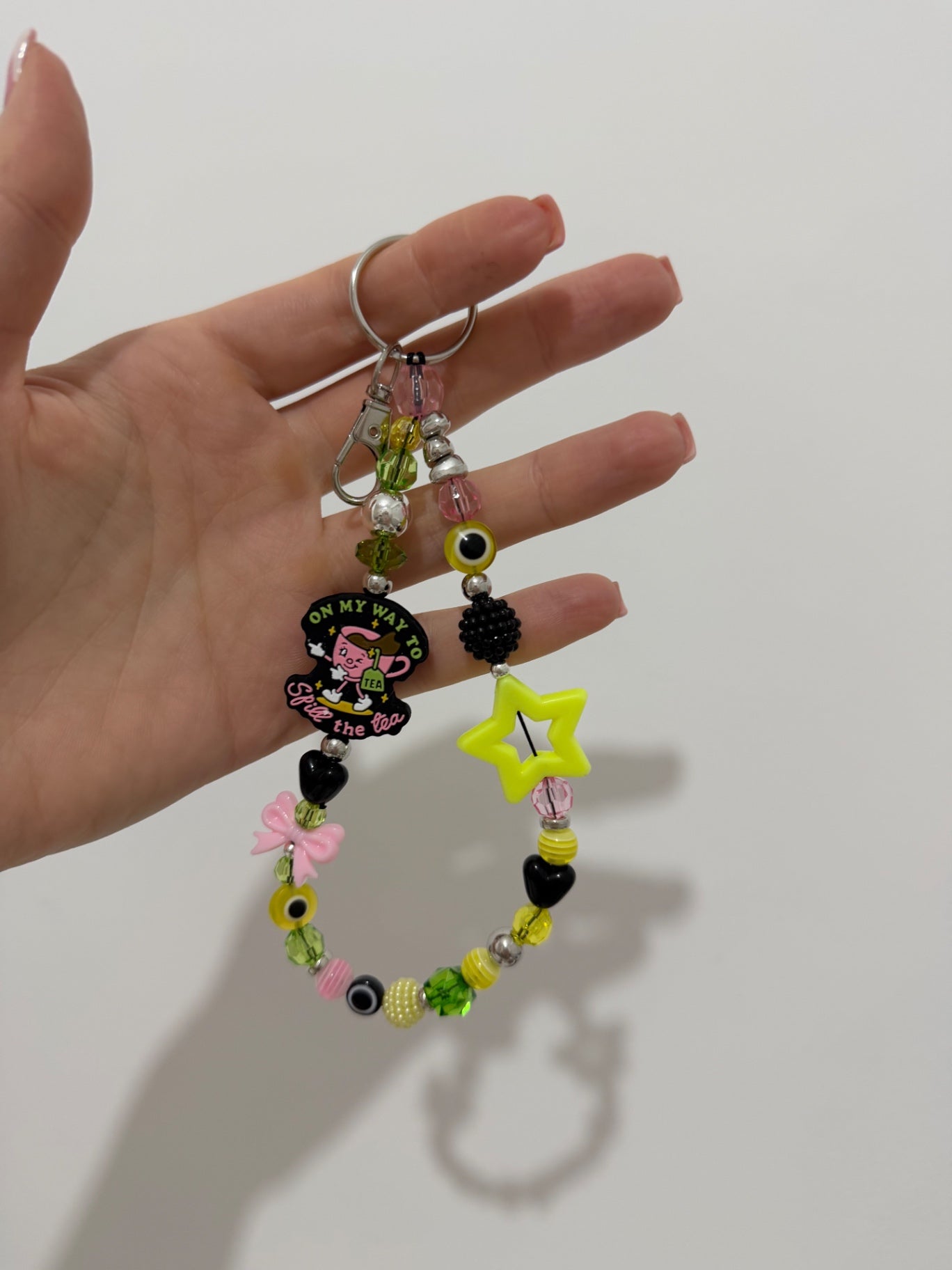 ‘Spill the tea’ Keyring - silver 