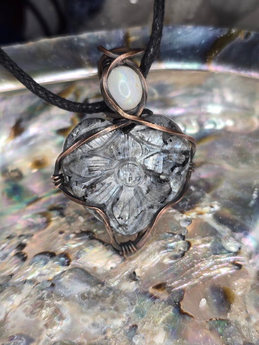 Lavikite heart and moonstone pendant 