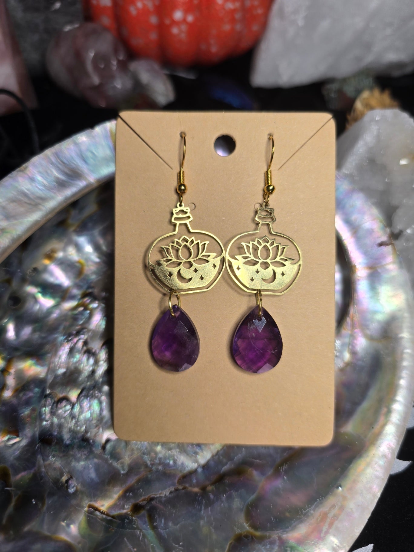 Amethyst potion earrings