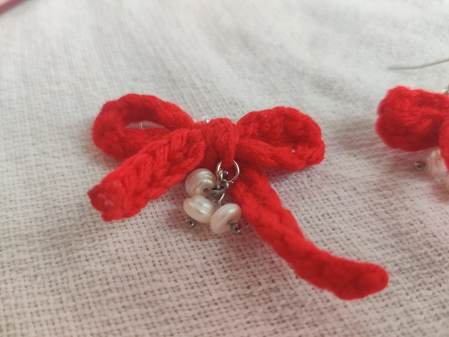 Crochet red bows with real fresh water pearls