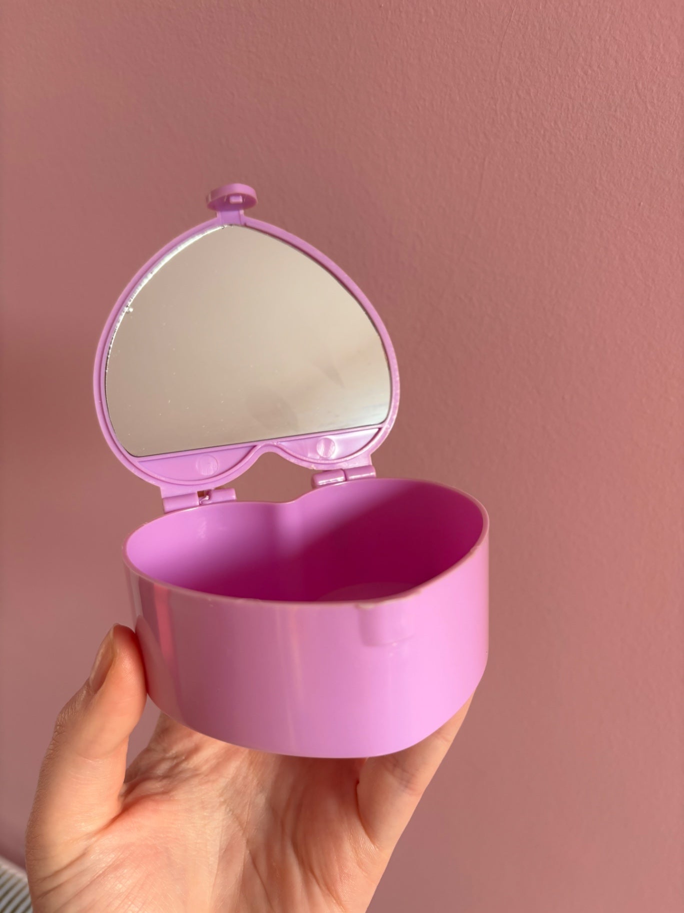 Funky Trinket Box 🌈