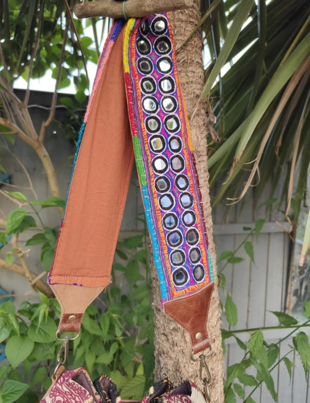 Boho pulley bag with detachable strap