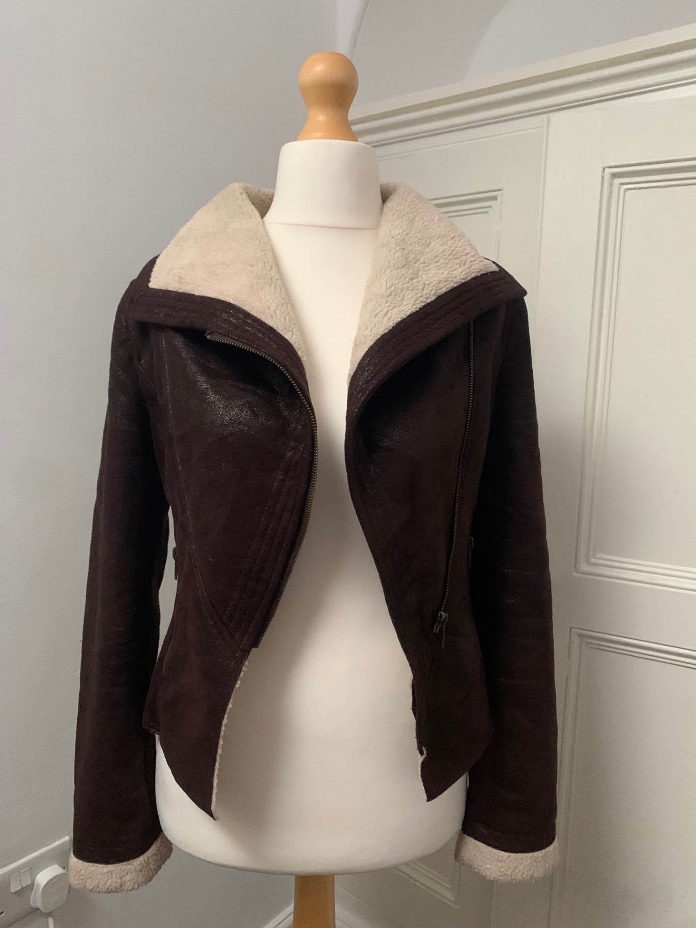 kira plastinina zip up faux shearling jacket 