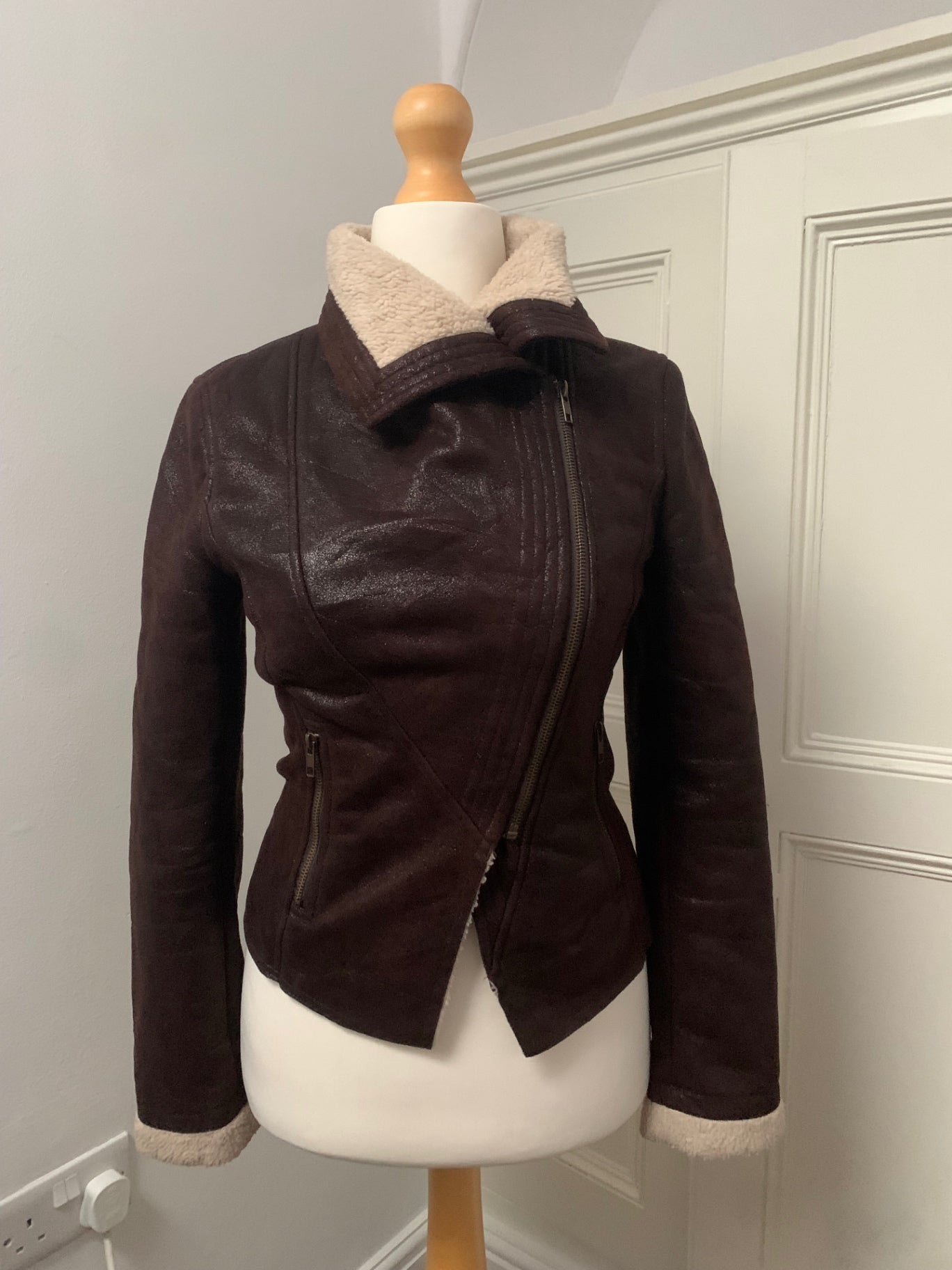 kira plastinina zip up faux shearling jacket