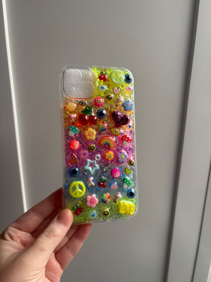 Funky phone case - iPhone 14/15 plus 🌈