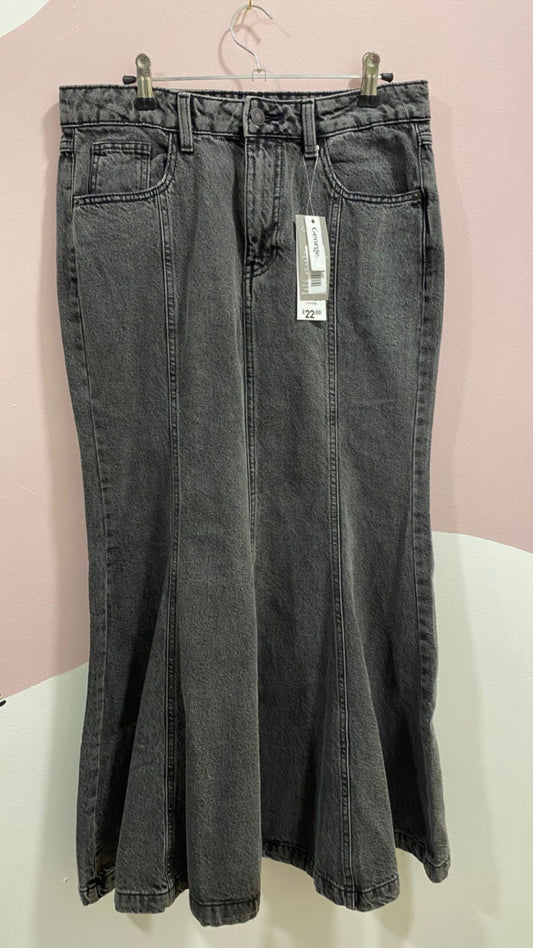 Fared Demin Skirt New