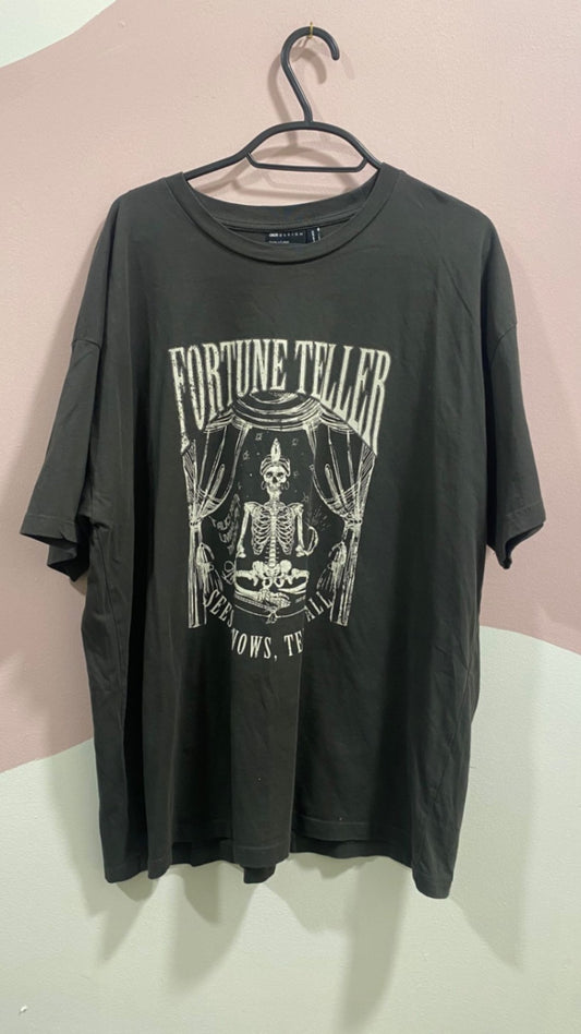 Graphic Tee - Fortune Teller