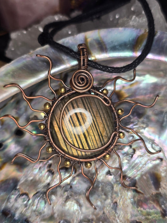 Labradorite sun and moon pendant 