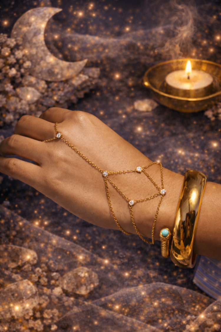 Luna Veil Hand Chain – Gold