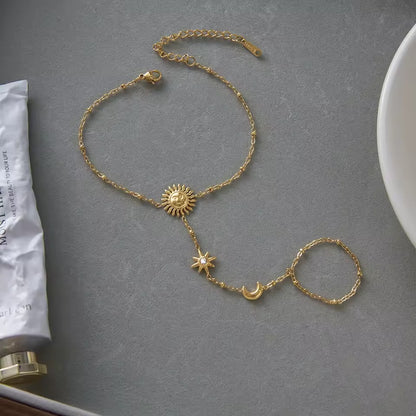 Solara Sun & Moon Hand Chain Gold