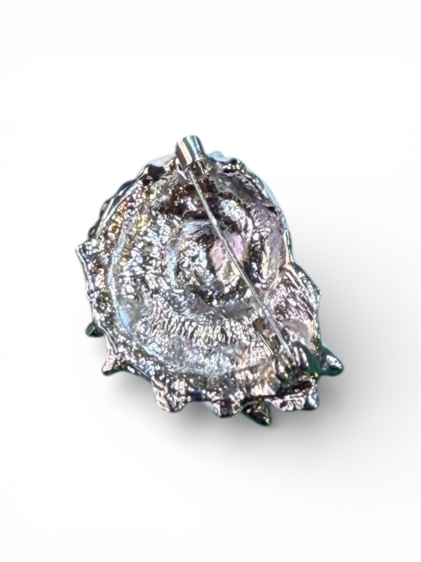 Shell Jewell brooch 