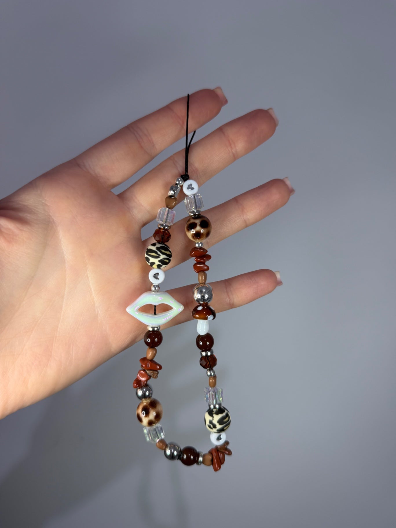 Cat Eye phone charm - silver 