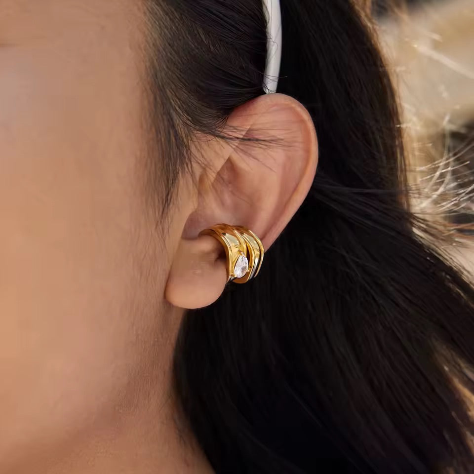 Gold Oval Crystal Duo Ear Cuff