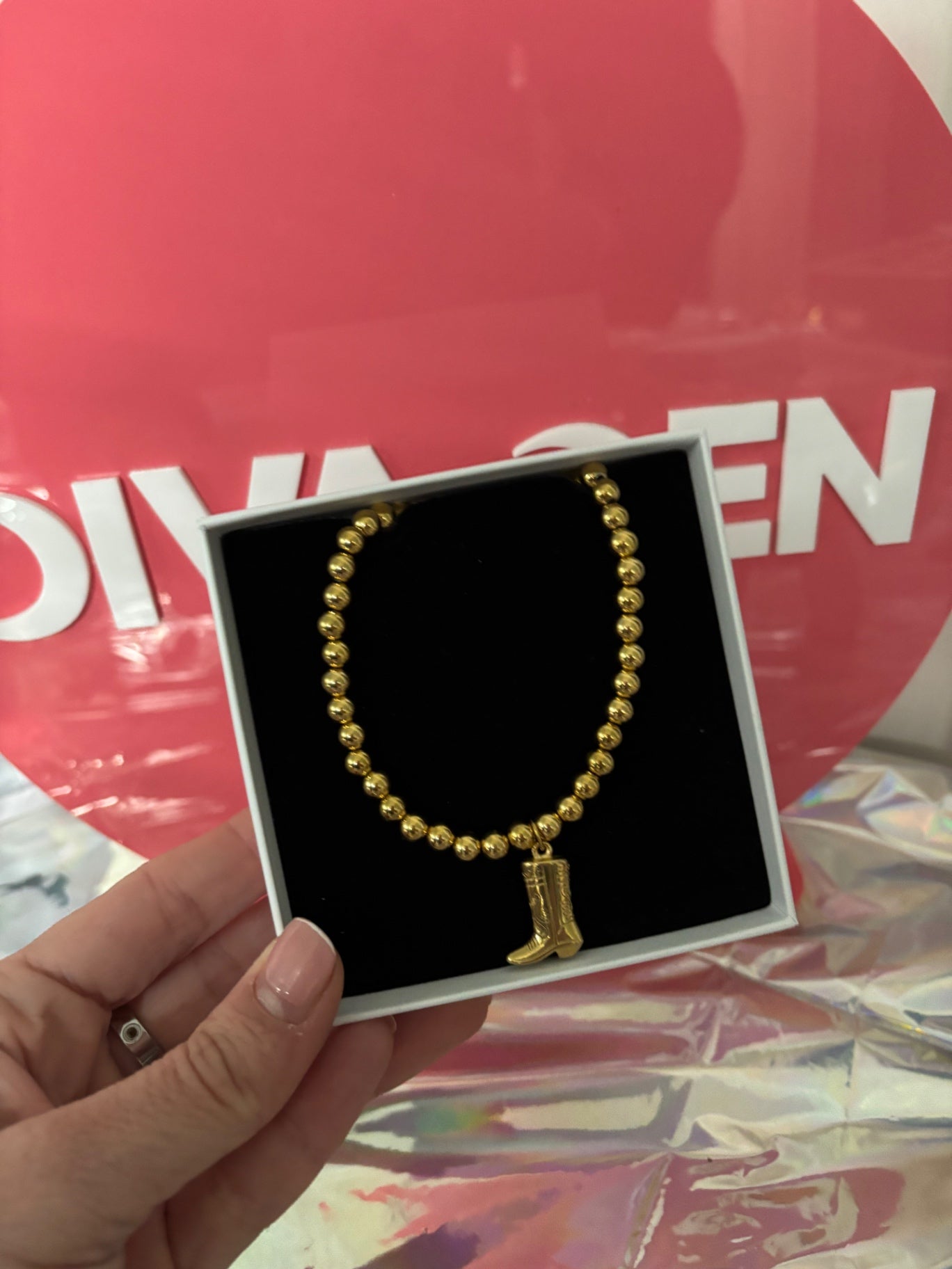 Gold western necklace