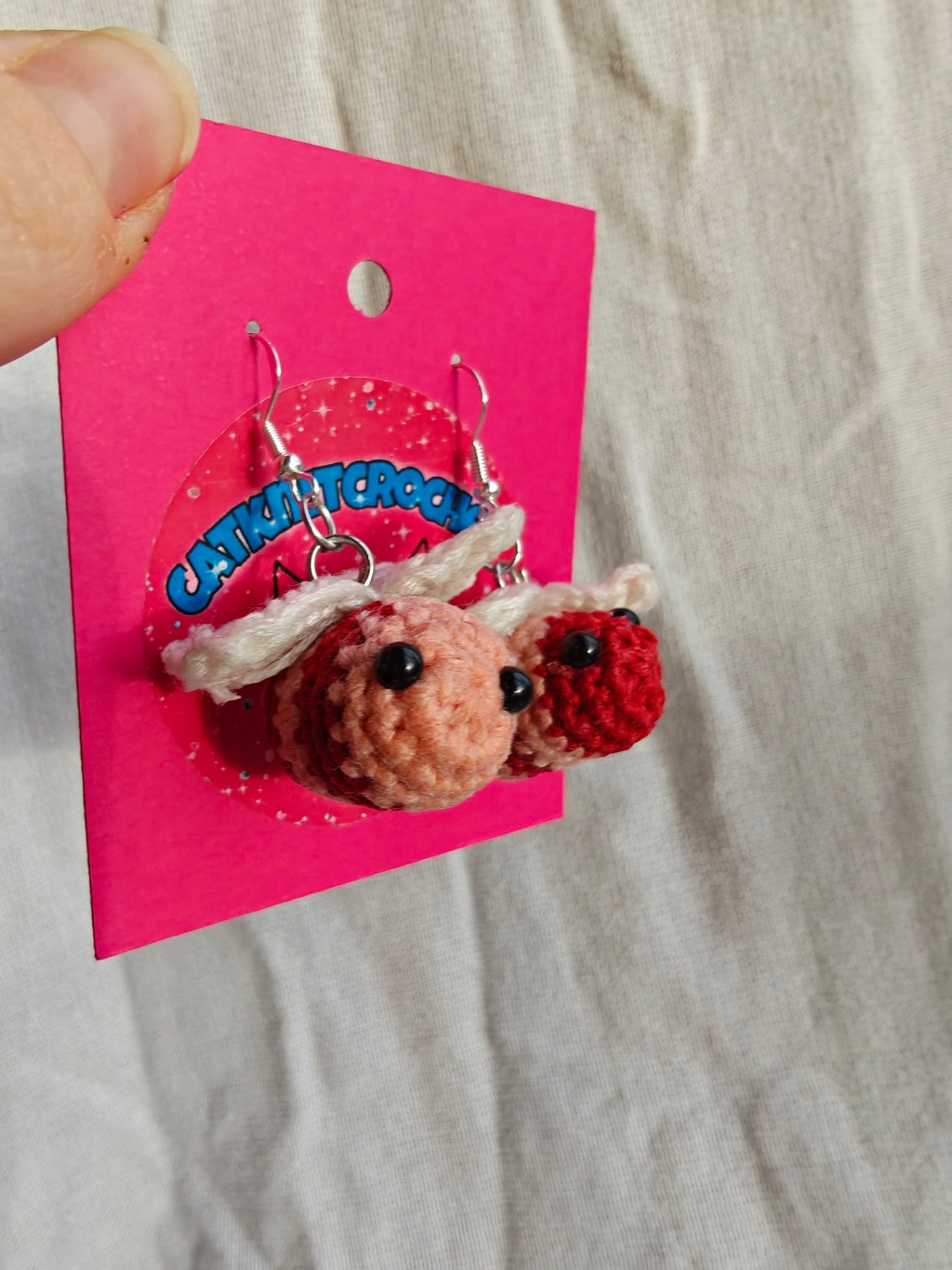 Valentine's bees earrings 