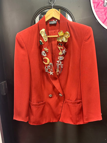 Reworked Vintage Blazer with Brooches
