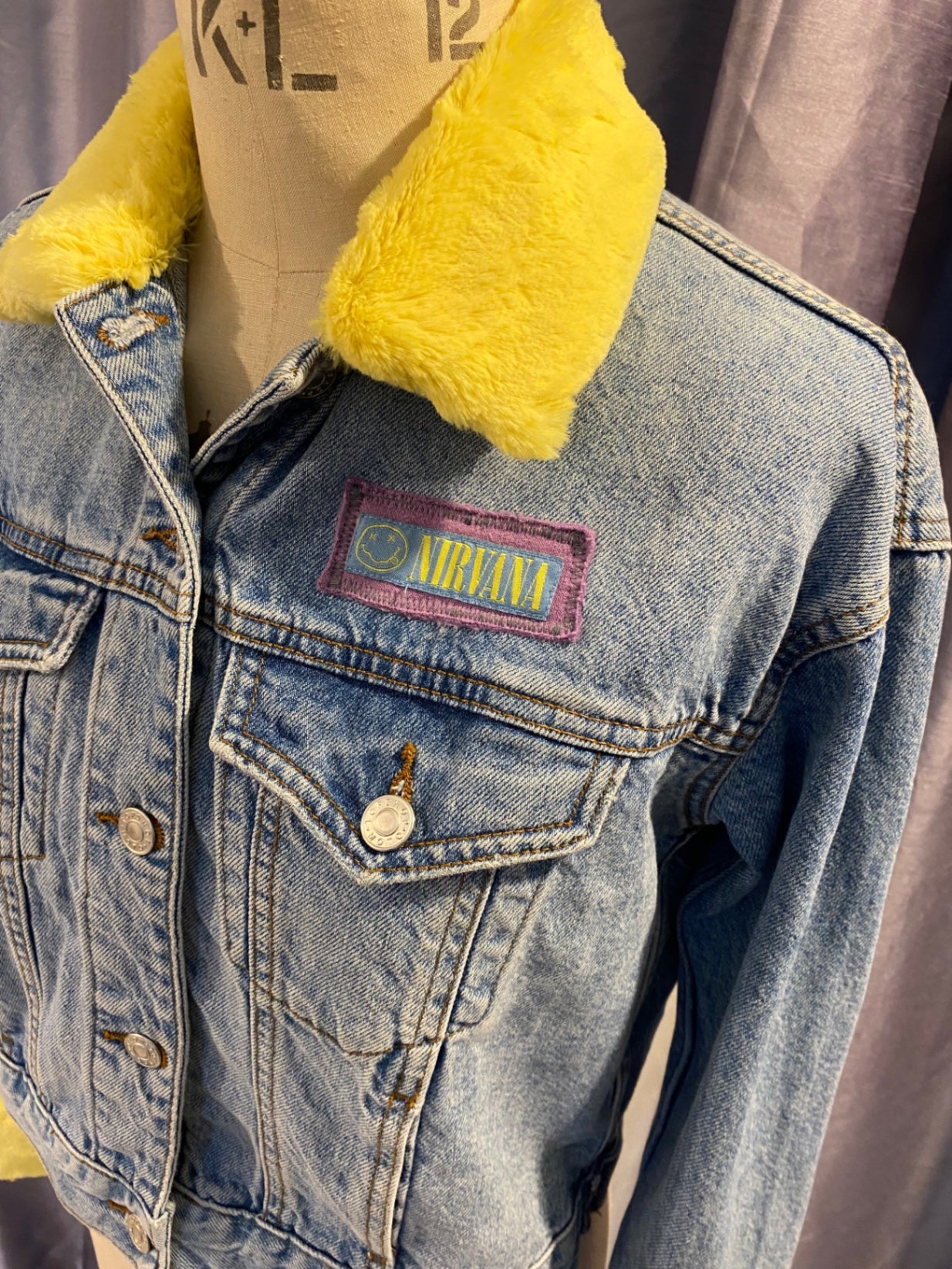 NIRVANA 