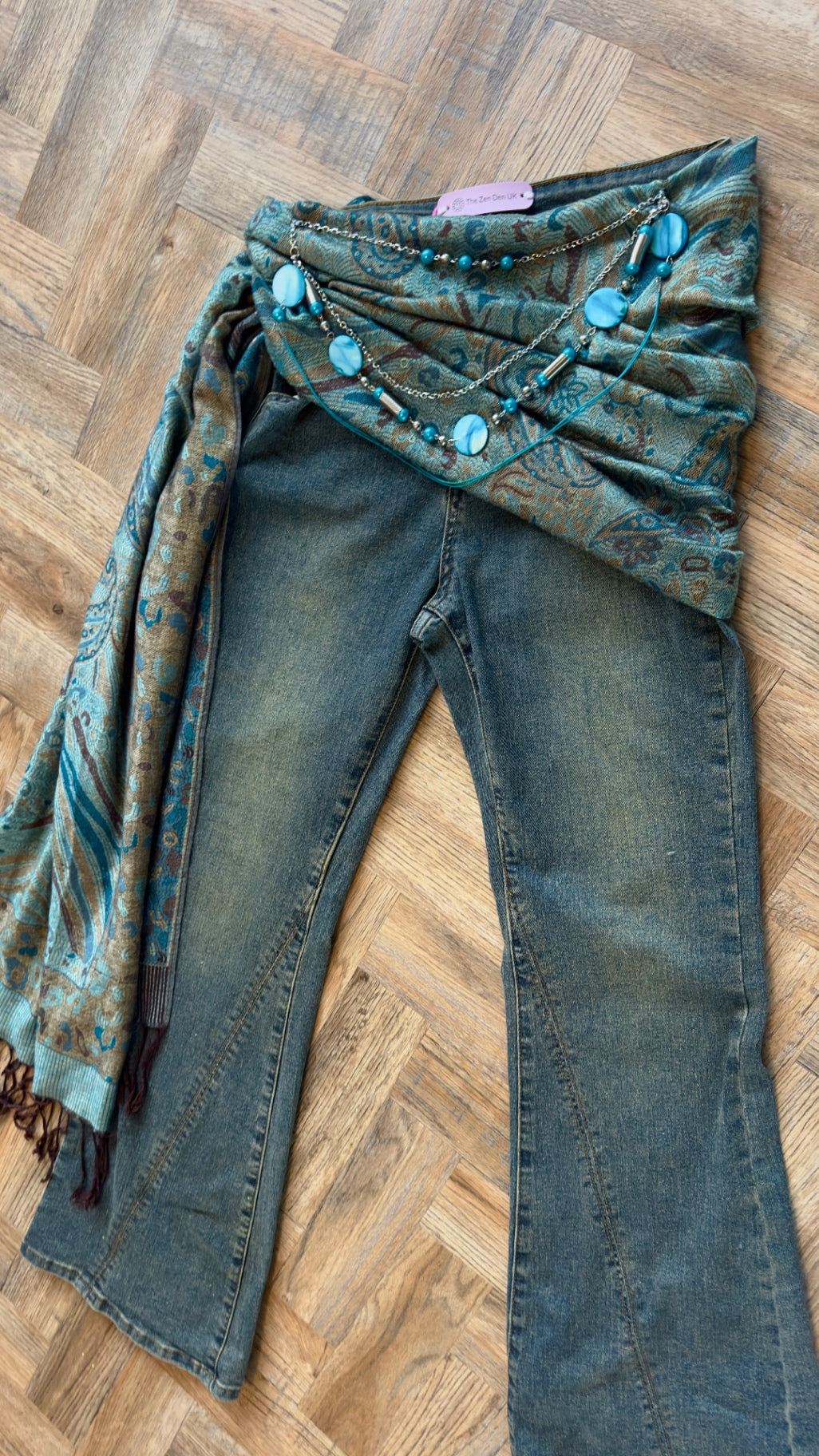 Reworked Vintage Jeans 🔮