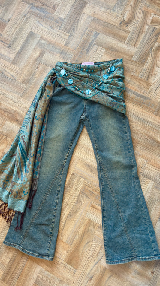 Reworked Vintage Jeans 🔮