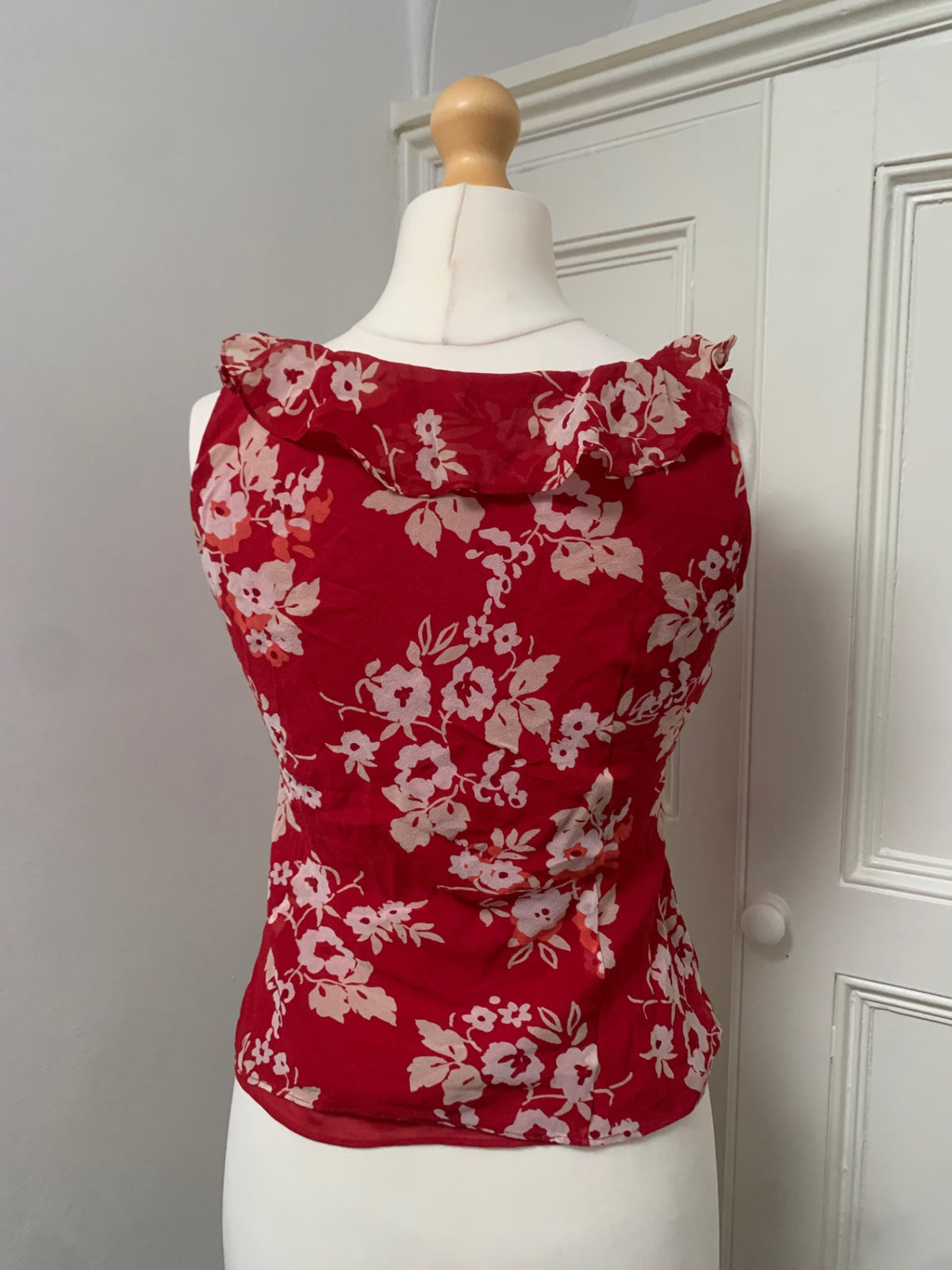 red floral ann taylor top