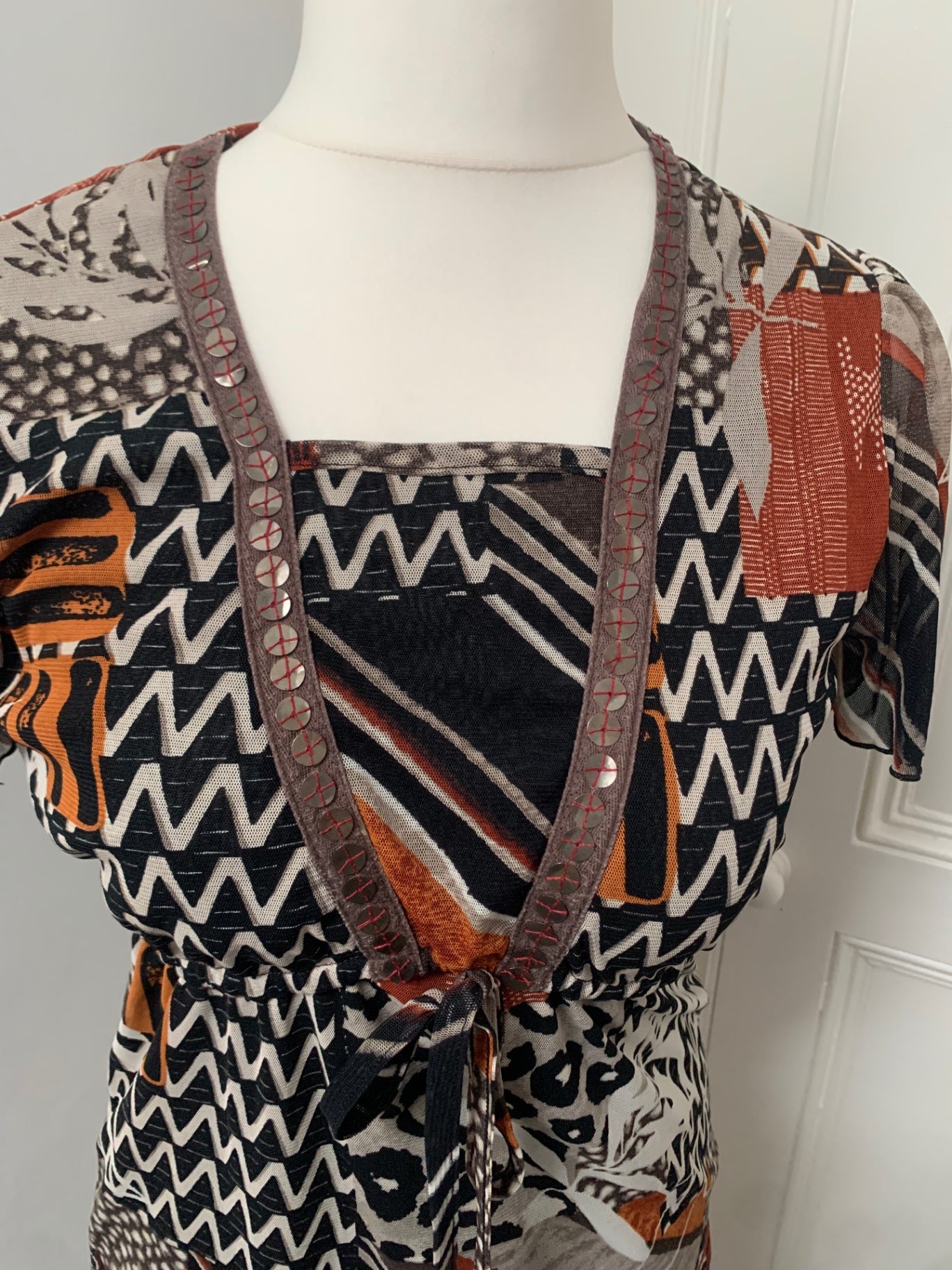 vintage mesh mixed pattern top