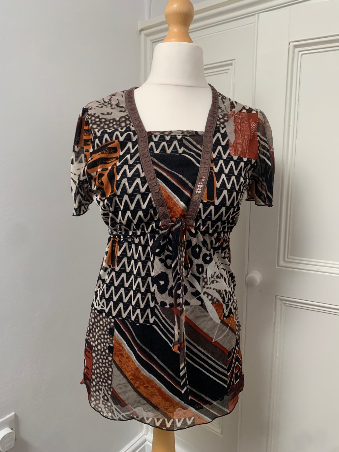 vintage mesh mixed pattern top