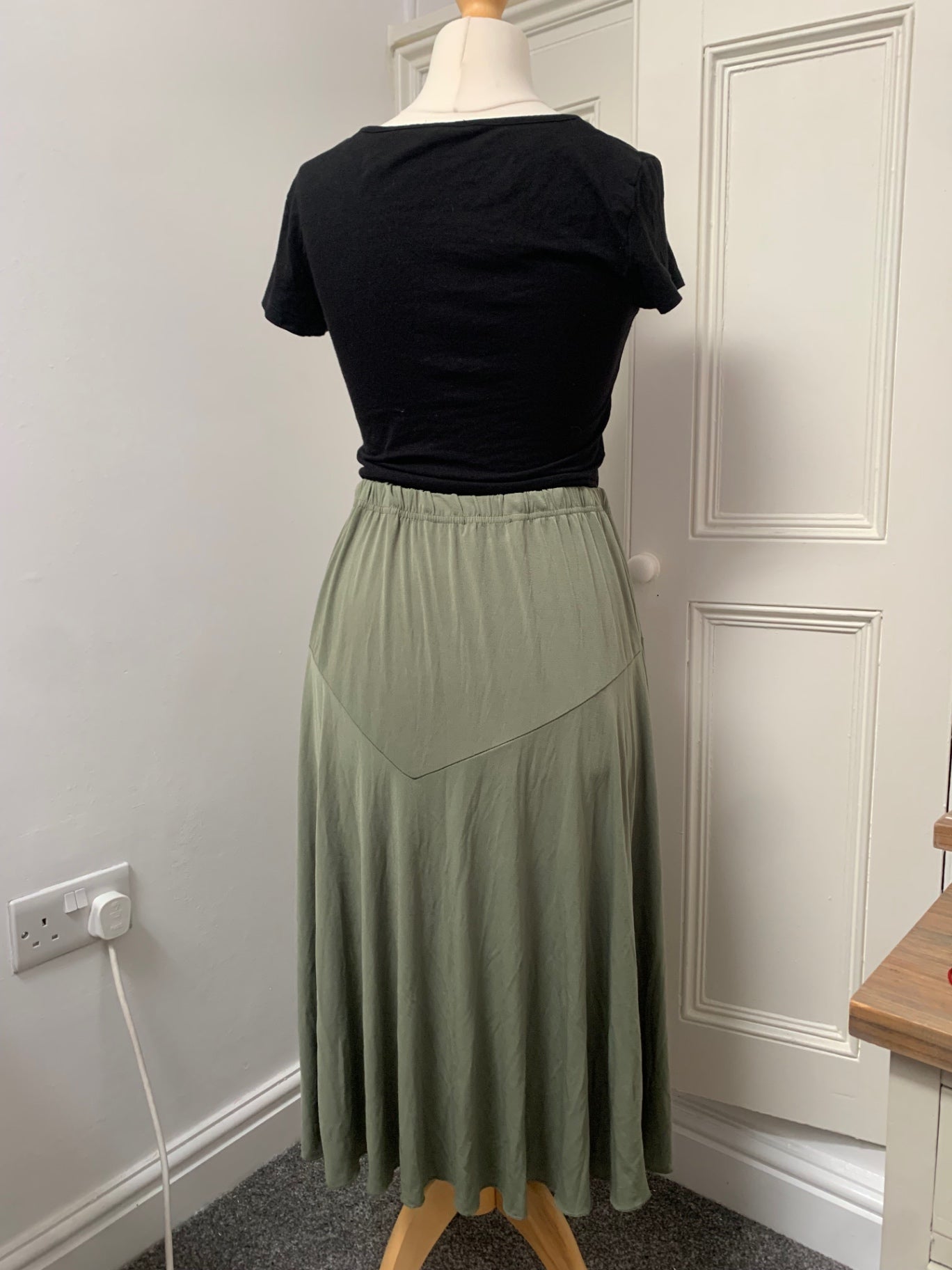 green afibel skirt 