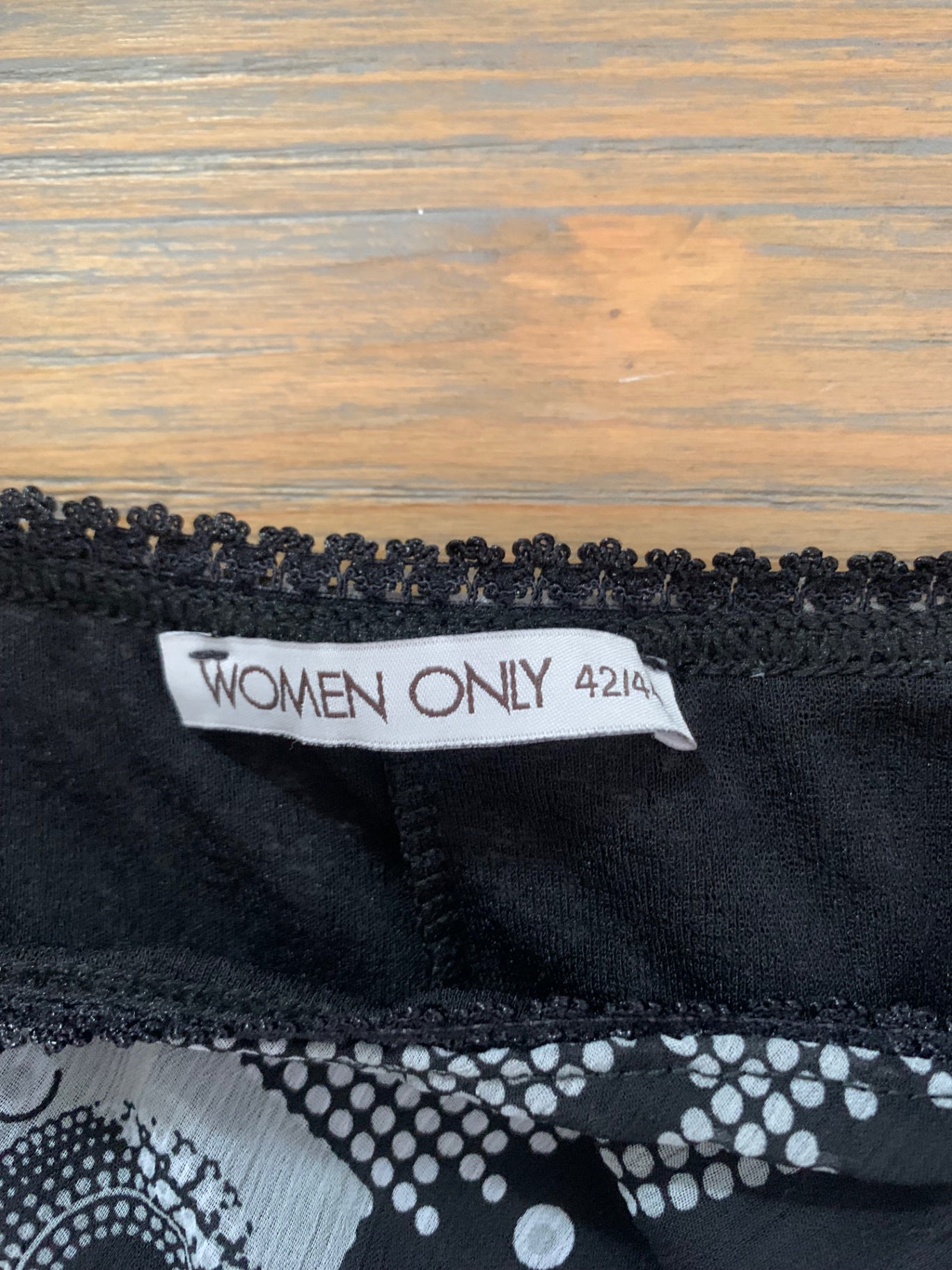 floral & polka dot skirt