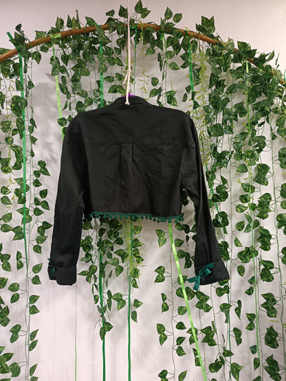 Cropped shirt green