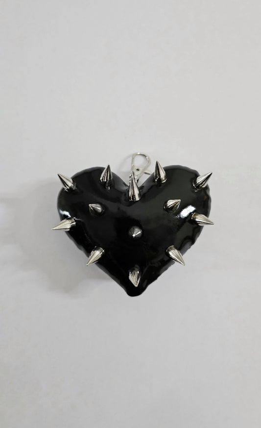 Mini Mini Spiked Heart Charm