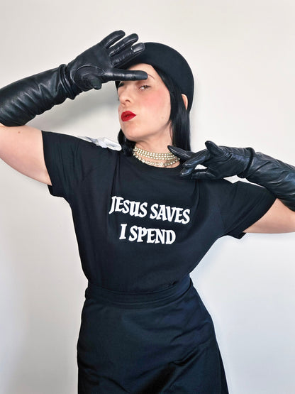 'Jesus saves' T-shirt size M