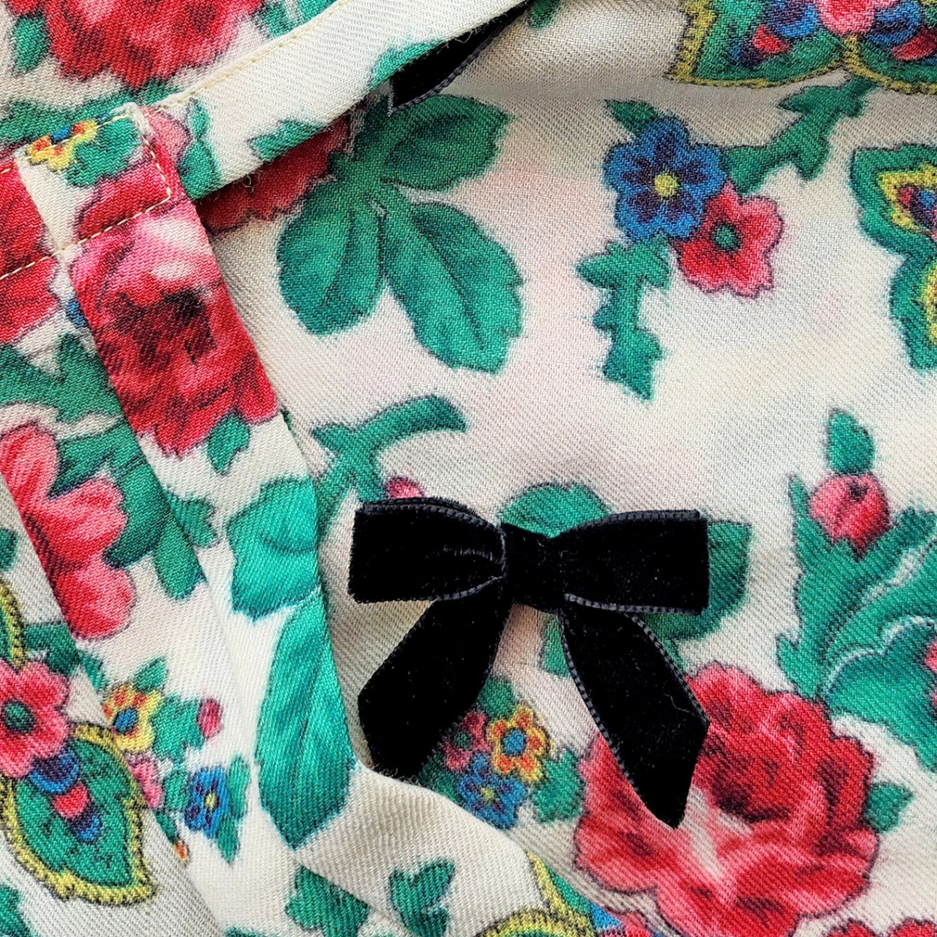 Babushka Tote Bag