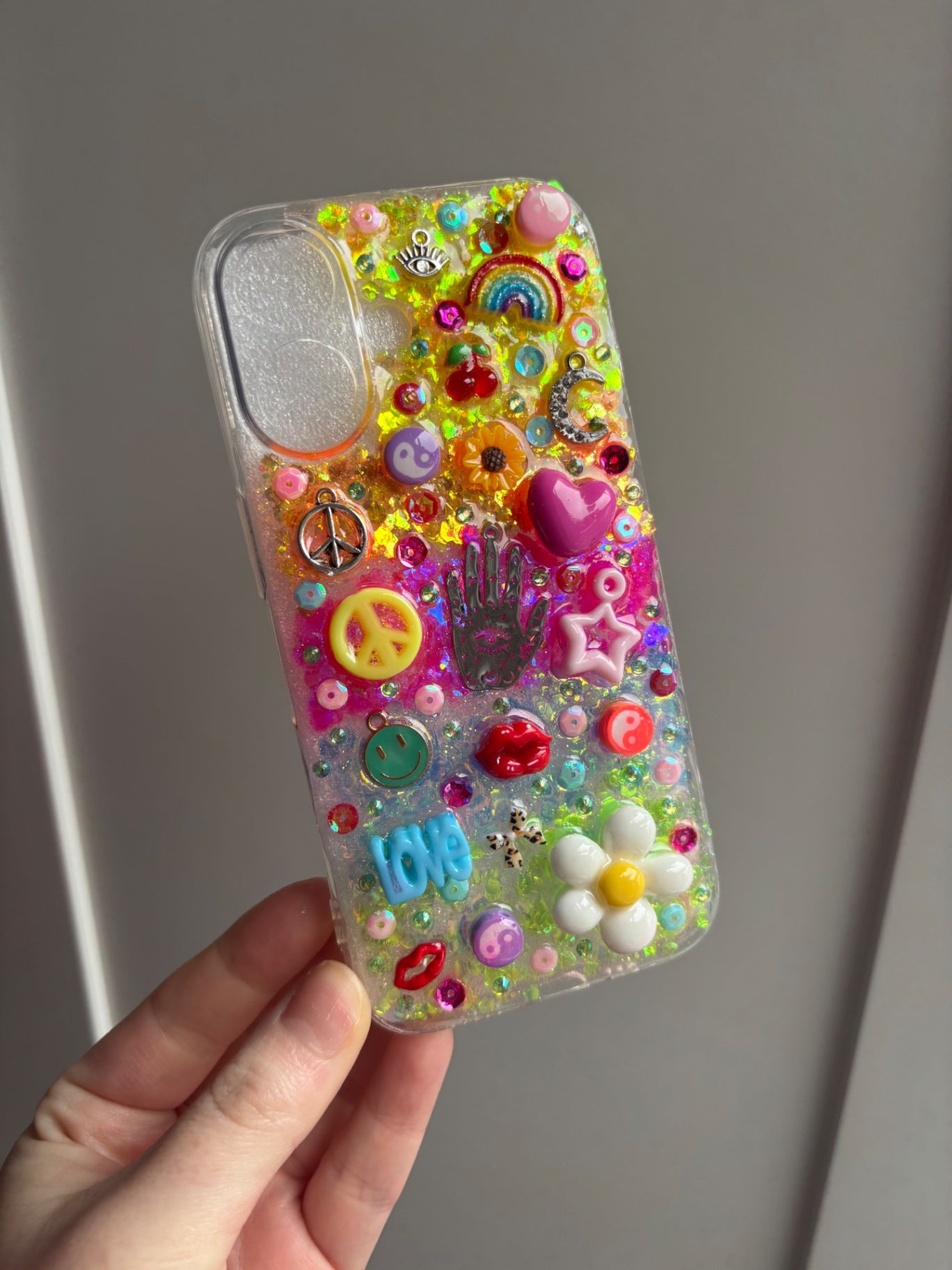 Funky phone case IPhone 16