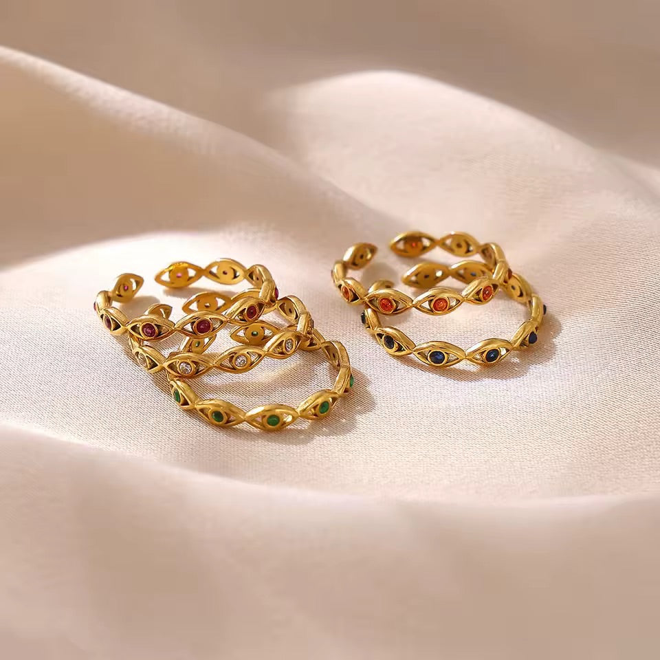 Guardian Eye Ring Green Gold