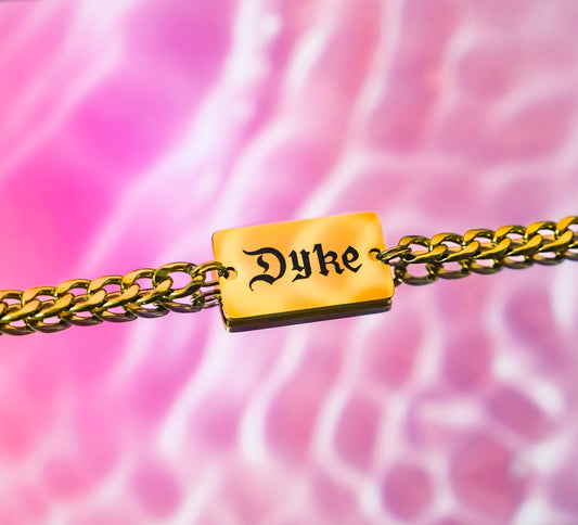 Gold DYKE engraved chunky chain 