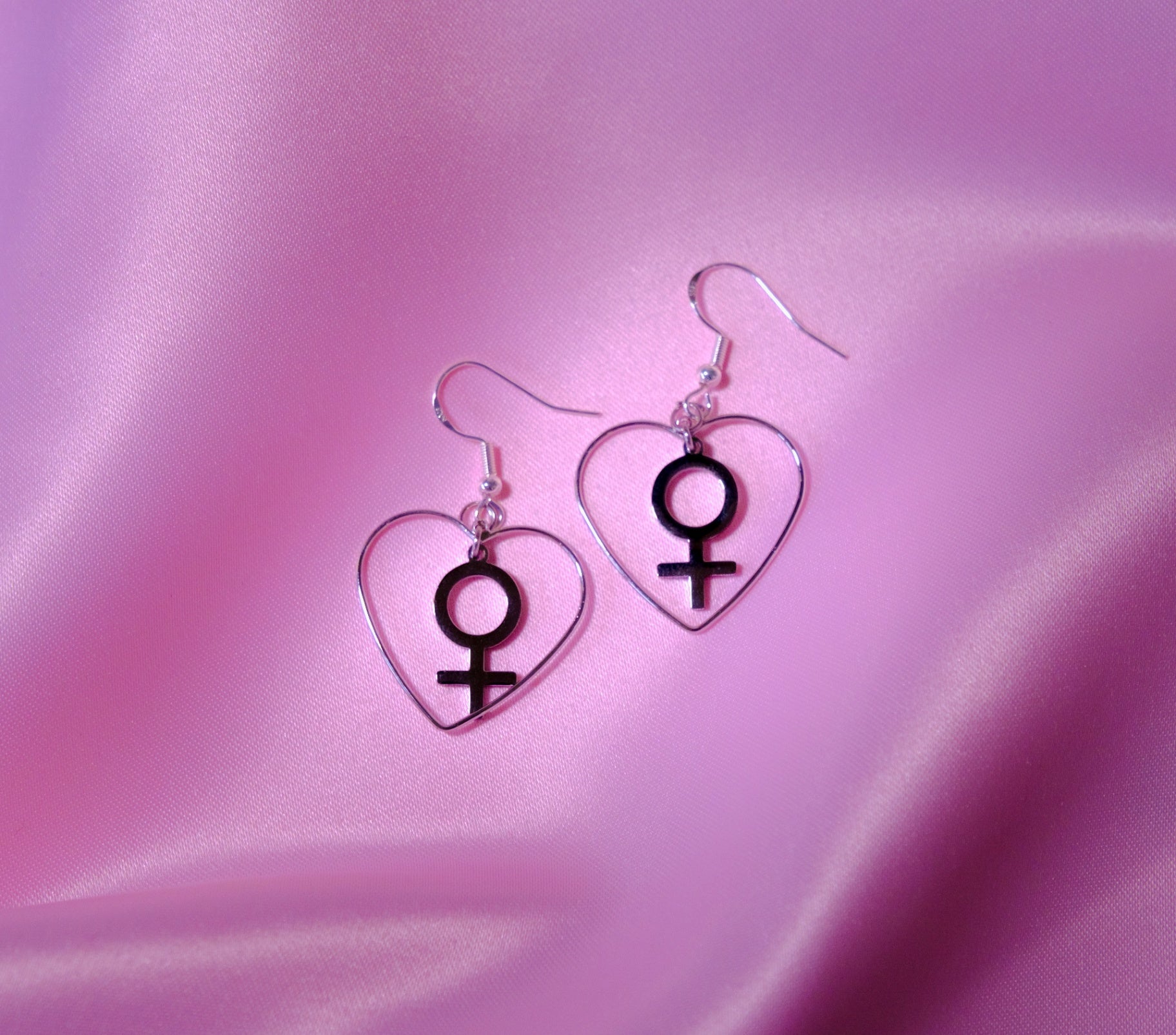 Heart & venus earrings in Silver