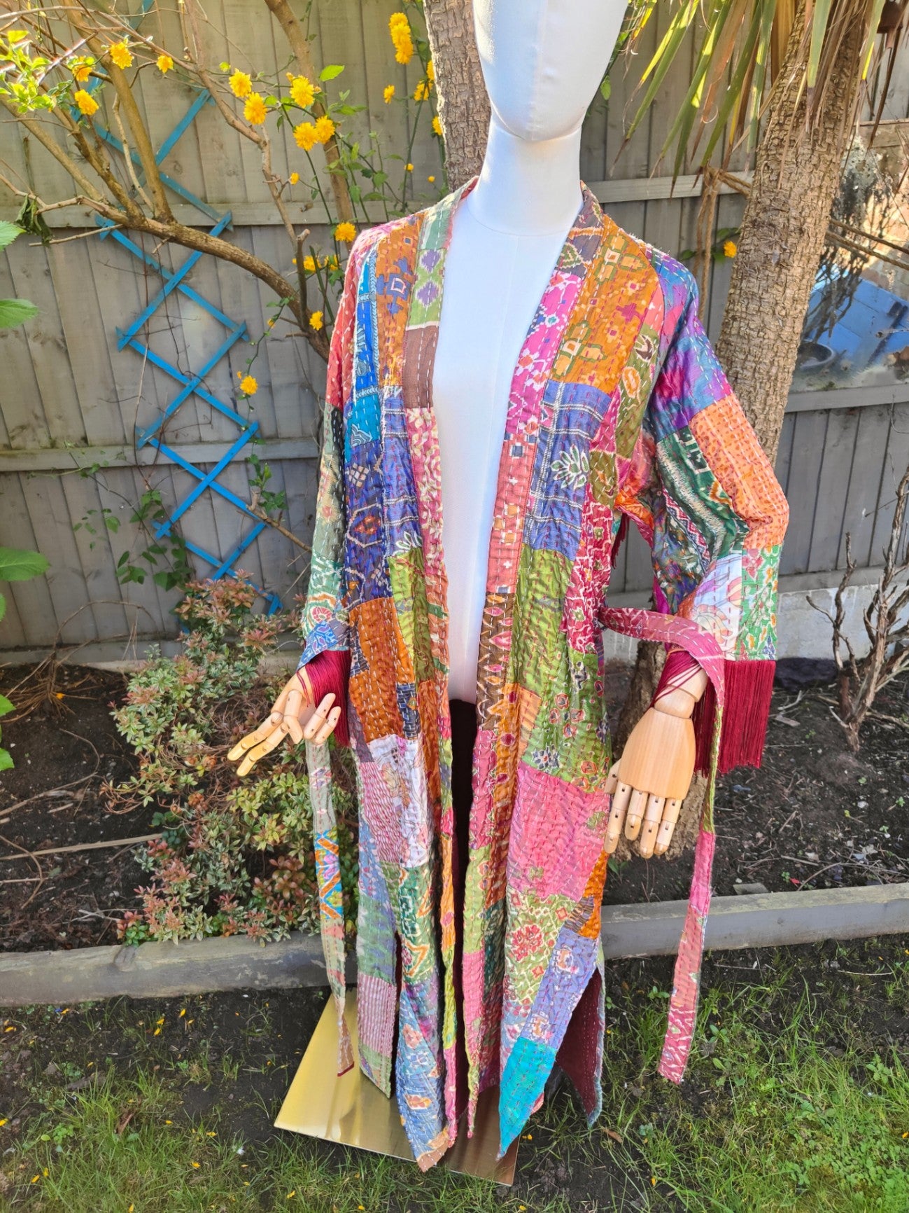 Fiesta kaftan with embroidered back