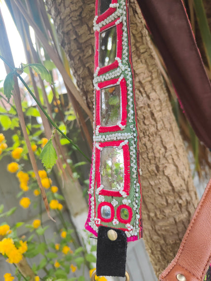 Mini city bag with detachable vintage strap