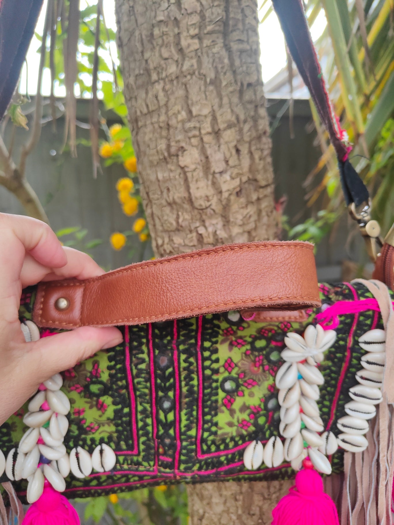 Mini city bag with detachable vintage strap
