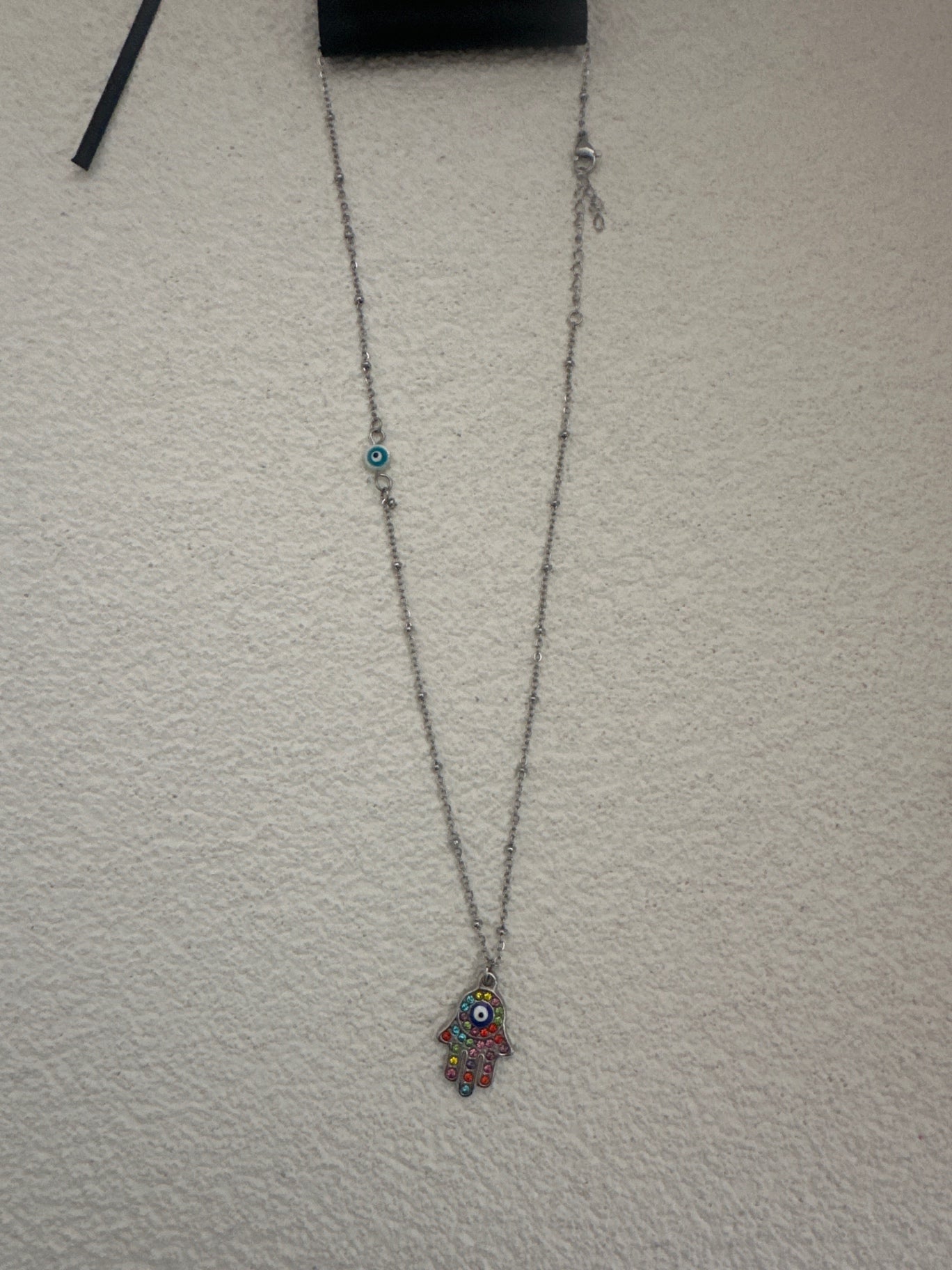 Multi colour hand