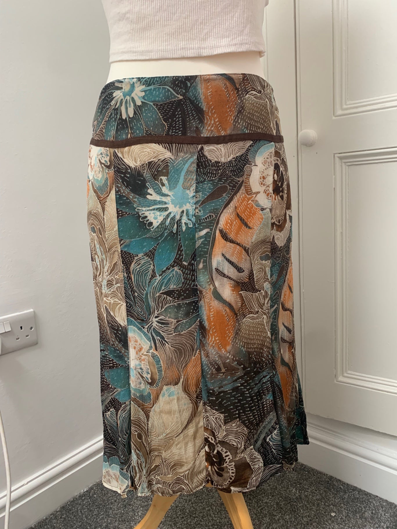 colourful pattern skirt by c&a 