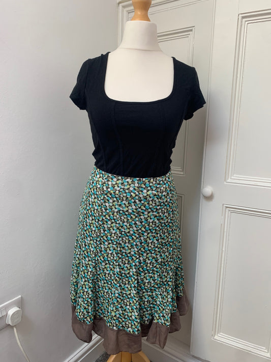 green & blue spotted skirt 