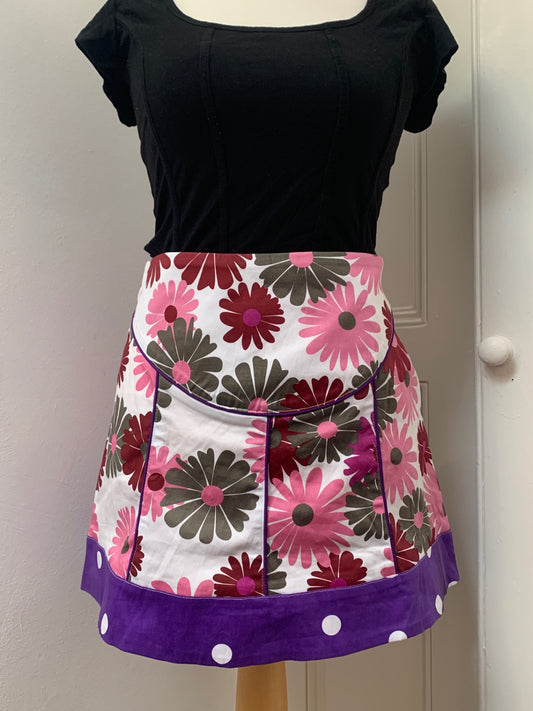 95% cotton mixed print white skirt 
