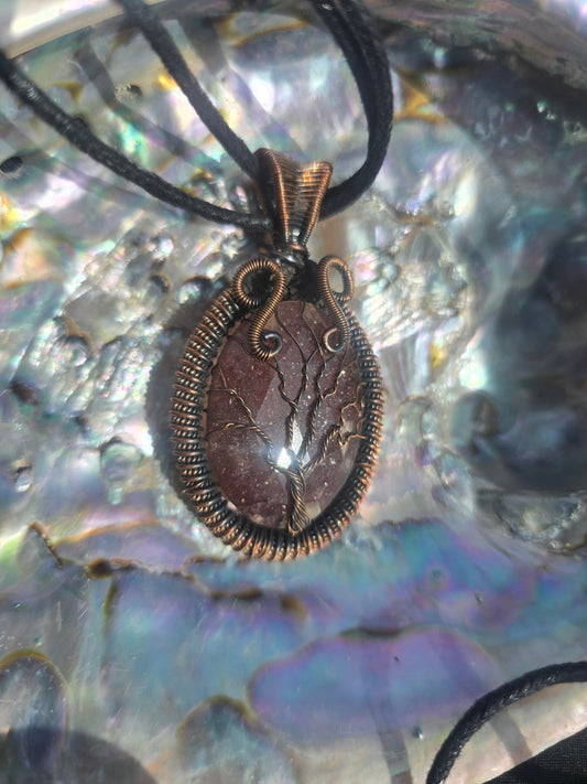 Strawberry quartz wire wrapped necklace 