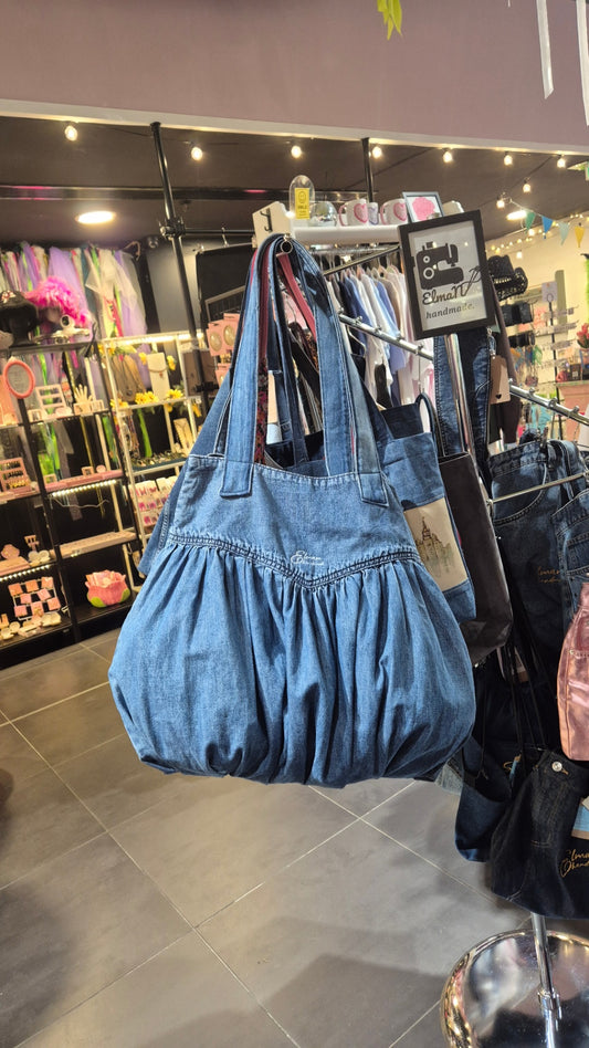 Skirt bag
