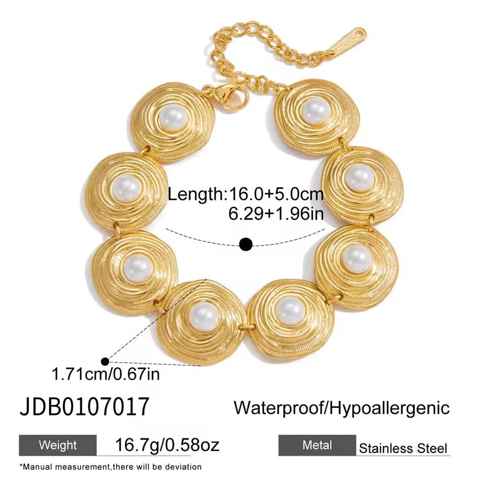 Roman Chunky Gold Pearl Bracelet