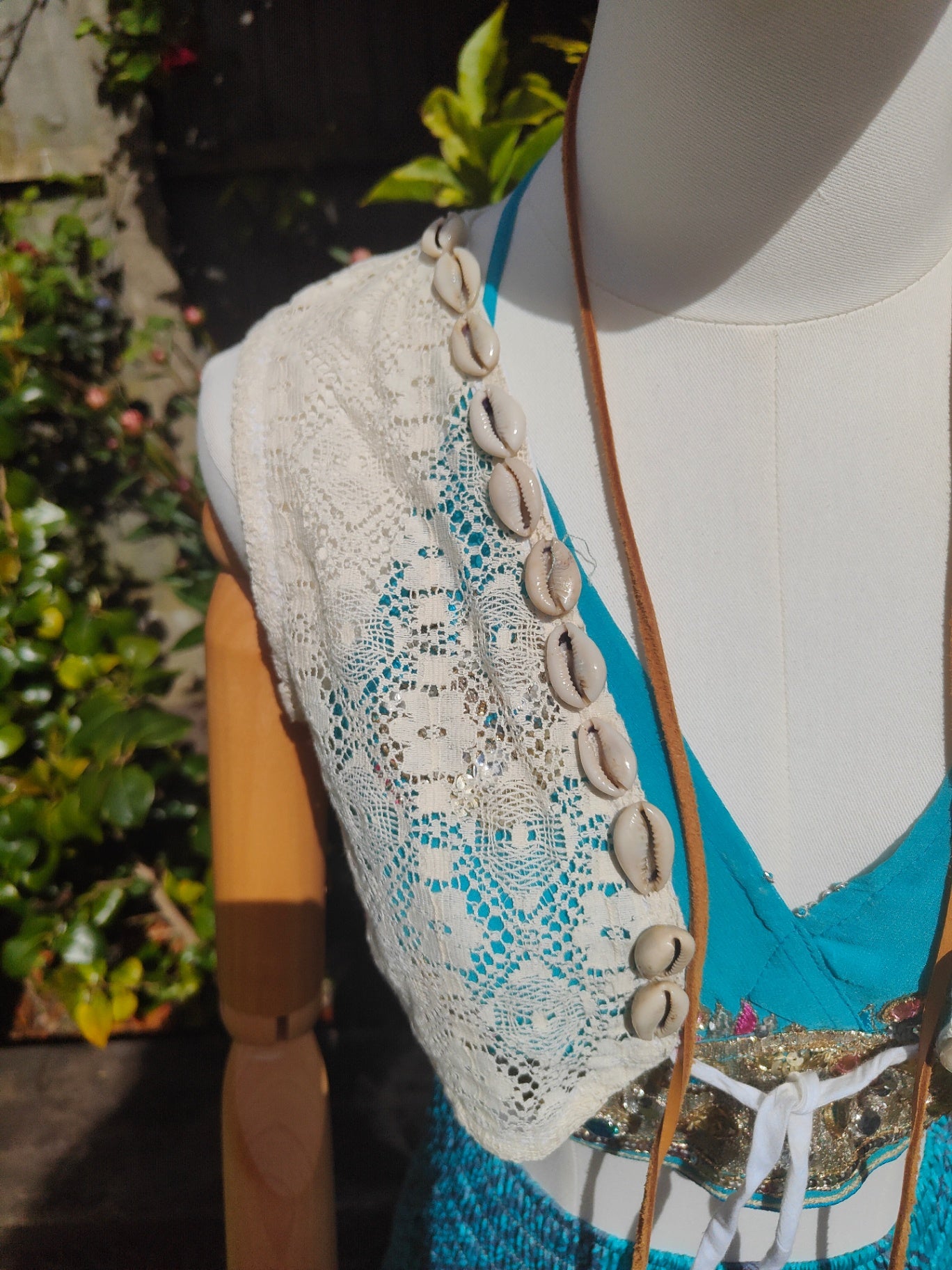 Boho crochet lace shell waistcoat top